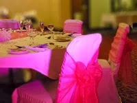 POSH CHAIR COVERS AND BOWS 1071374 Image 3